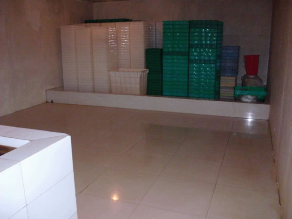 暫養(yǎng)庫內(nèi)部